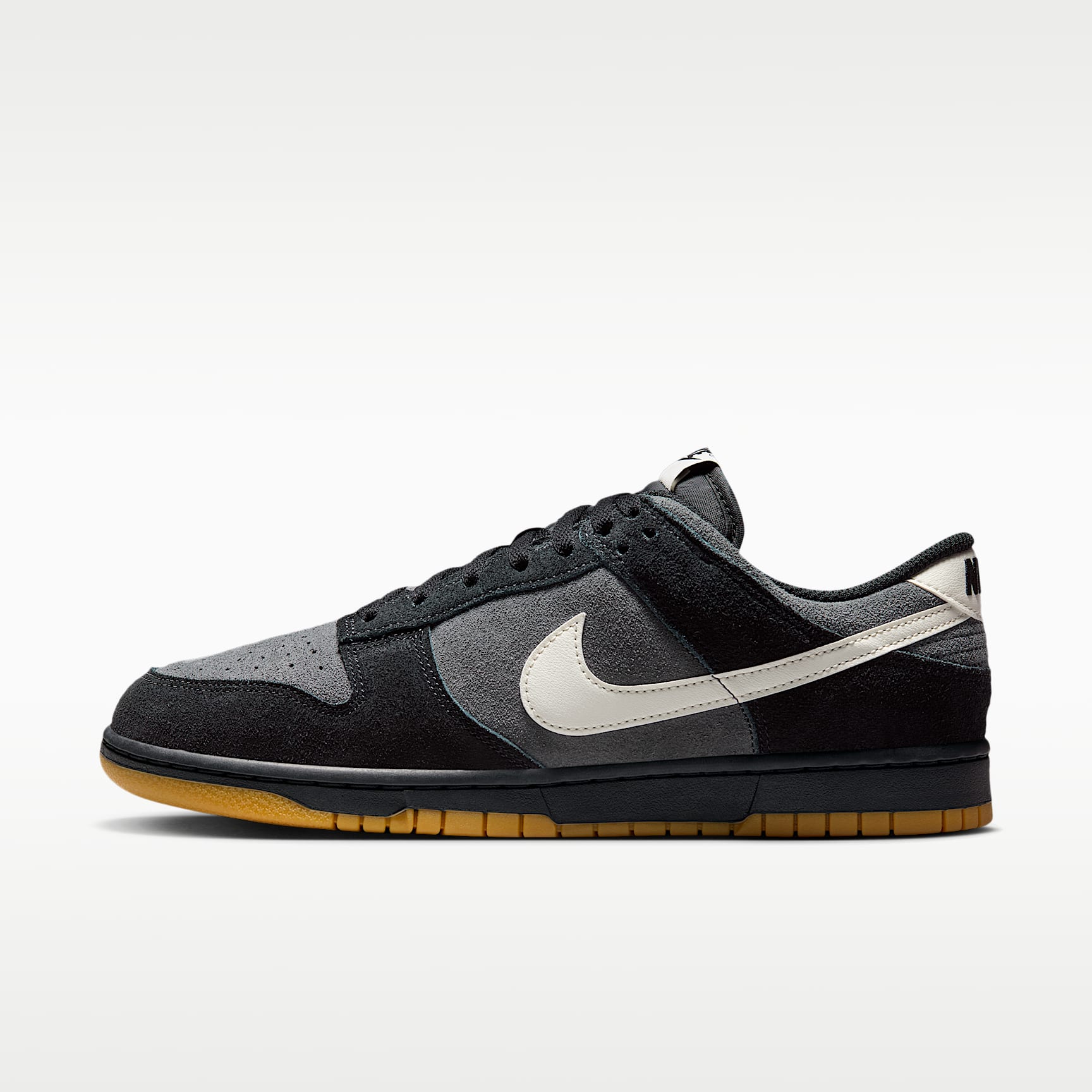 Nike Dunk Low Retro SE Men's Shoes. Nike.com